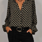 Diana - Klassisk blus med V-ringning