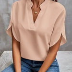 MAGDA - MJUK ELEGANT BLUS MED HJÄRTFORMAD URRINGNING