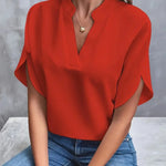 MAGDA - MJUK ELEGANT BLUS MED HJÄRTFORMAD URRINGNING